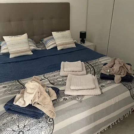 Au Reveil Des Cigales Guest house Saint Aygulf