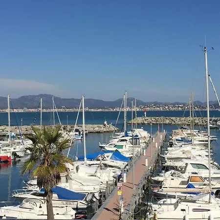 Guest house Au Reveil Des Cigales